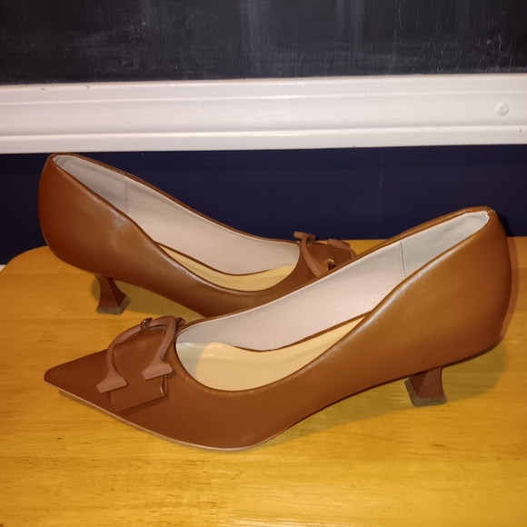 C Paravano Leather Logo Heels Size 41 - Picture 3 of 4